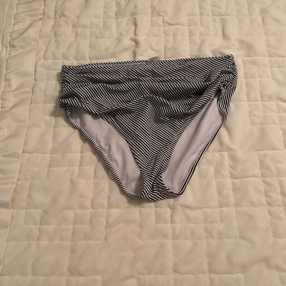 bikini bottom
